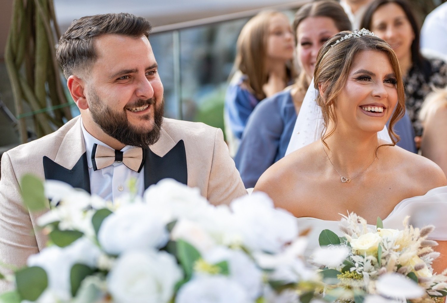 fotograf timisoara – nunta in aer liber cu invitati